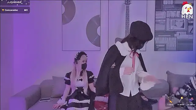 Hen-1m52 webcam show