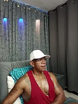 Show de Tom_MillerX na webcam