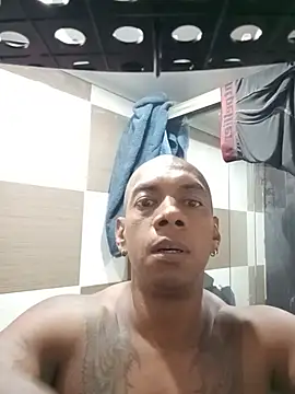 Show de Tom_MillerX na webcam