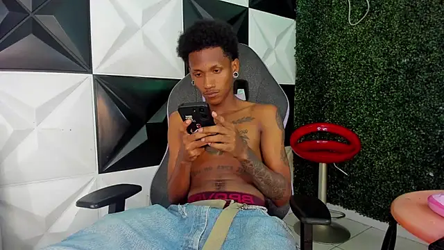 ManSant Live XXX-Chat