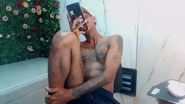 ManSant Show in webcam