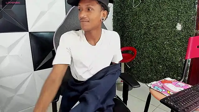ManSant's Webcam Show