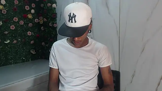 عرض كام ManSant