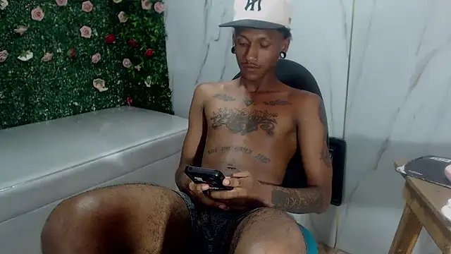 ManSant webcam show