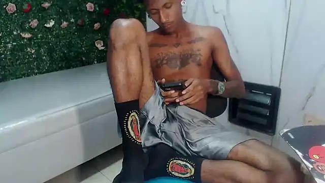 ManSant webcam show