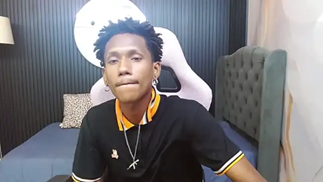 ManSant Pertunjukan Webcam