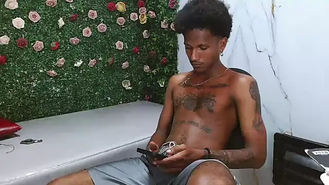 ManSant webcam show