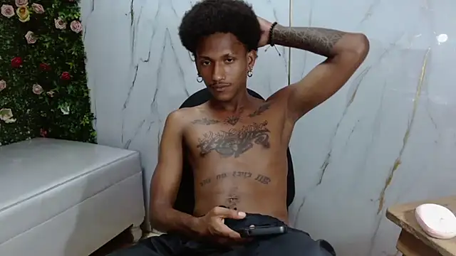 ManSant webcam show