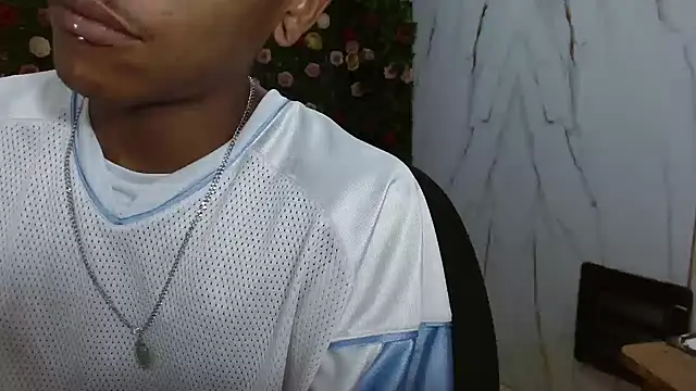عرض كام ManSant
