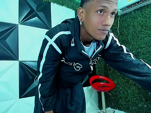 ManSant Pertunjukan Webcam