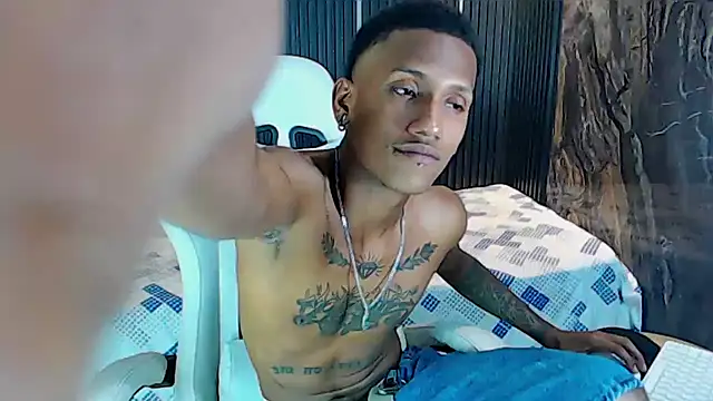ManSant Live XXX Chat