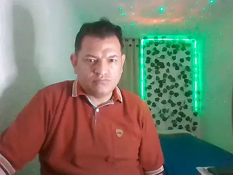 SexDiffrent Webcam Show