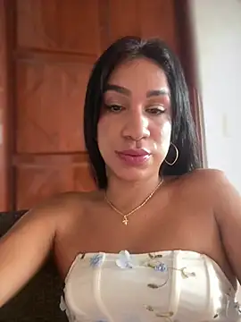 Ashly_Miller Show in webcam
