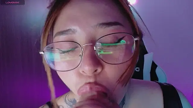 Show Webcam de kim_blake