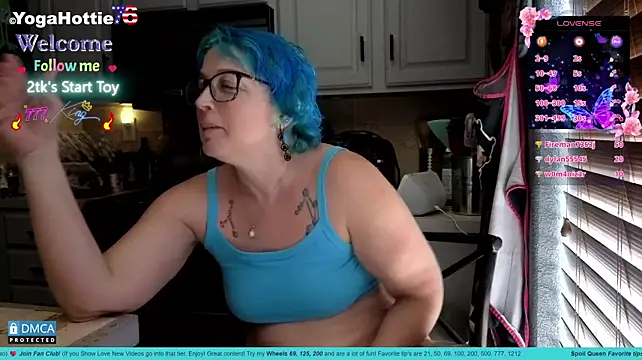 YogaHottie76's Live XXX Chat