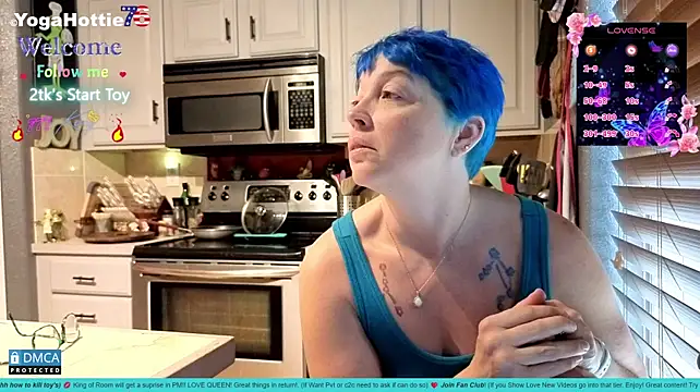 YogaHottie76's Live XXX Chat
