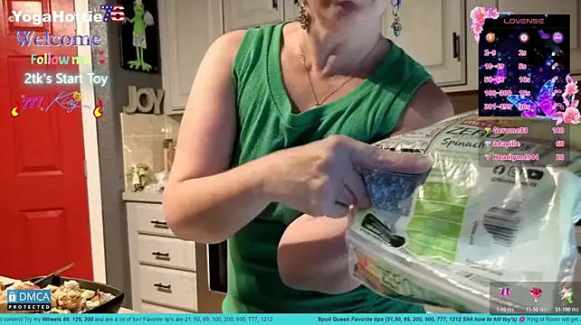 Czat XXX na żywo – YogaHottie76