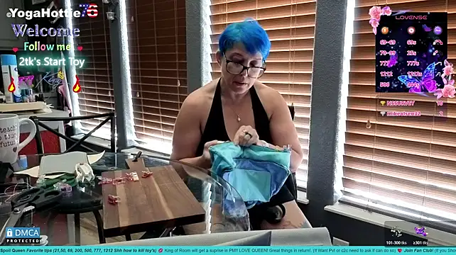 YogaHottie76's Live XXX Chat