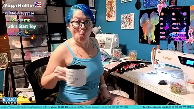 YogaHottie76's Live XXX Chat