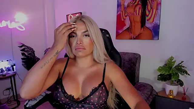 xLatinahotx – webcam-show