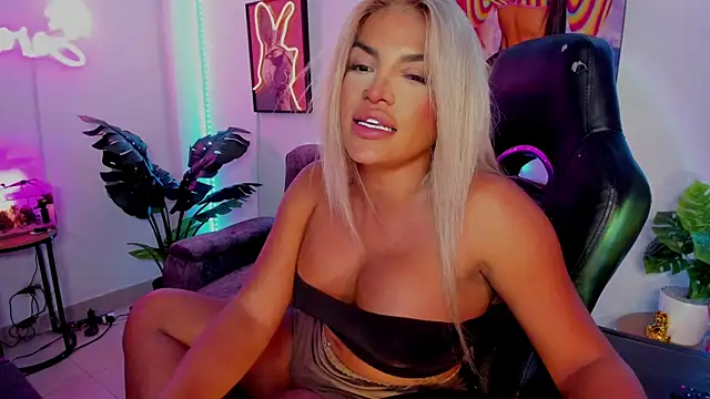 xLatinahotx 웹캠 쇼