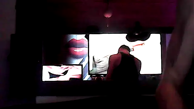 Jottard Pertunjukan Webcam