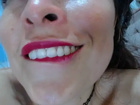 Chat +18 de Alexandrasaenz ao vivo
