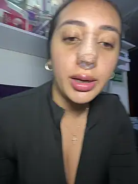 Chat XXX ao vivo de Hannahoff