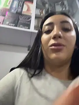 Chat XXX en directo de Hannahoff
