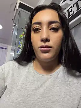 Hannahoff Show in webcam