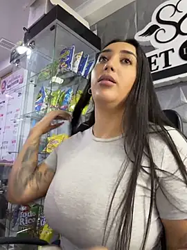 Czat XXX na żywo – Hannahoff