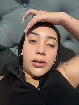 Chat XXX ao vivo de Hannahoff