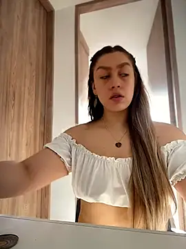 Im_sophiie Chat XXX live