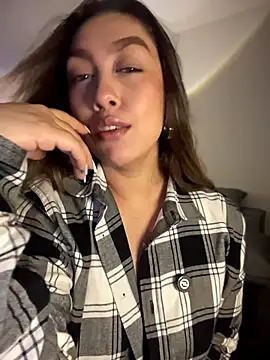 Im_sophiie Chat XXX live