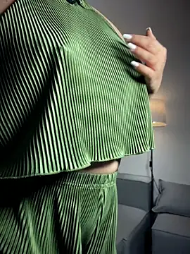 Im_sophiie webcam show