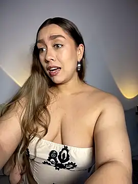 Im_sophiie Chat XXX live