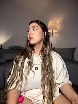 Im_sophiie Adlı Modelin Web Kamerası Şovu