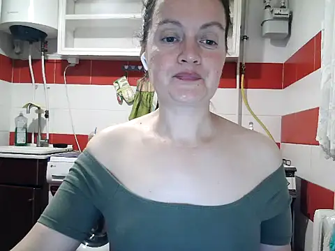 LoveNBloom Live XXX Chat