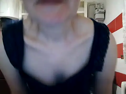 XXX chat uživo modela LoveNBloom
