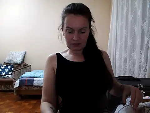 Chat +18 de LoveNBloom ao vivo