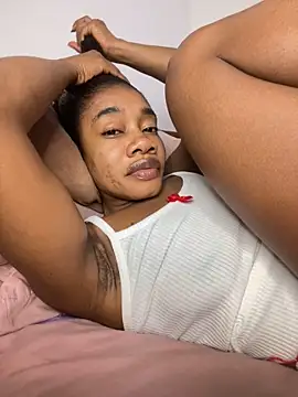 _yisela_'s Live XXX Chat