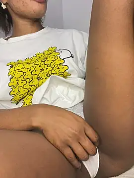 _yisela_のライブXXXチャット