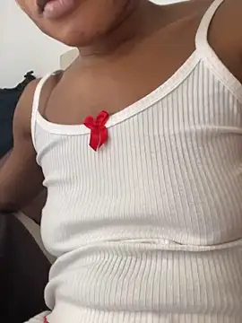 _yisela_ webcam show