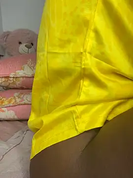 _yisela_'s Webcam Show