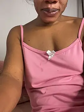 _yisela_ Adlı Modelin Web Kamerası Şovu