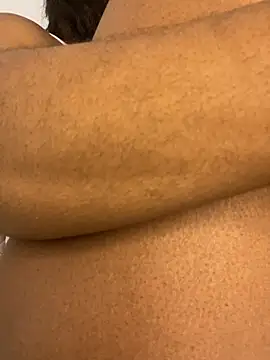 _yisela_'s Live XXX Chat