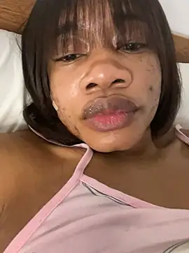_yisela_'s Live XXX Chat