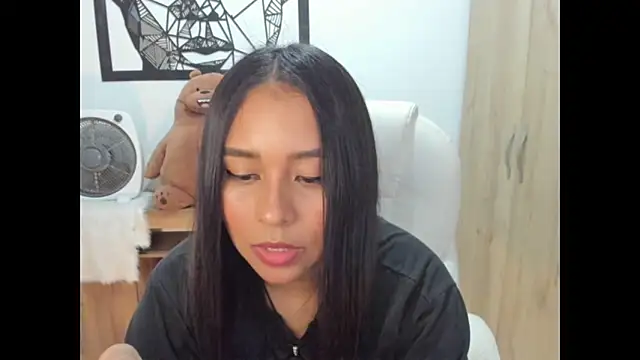 Ciara8's Webcam Show