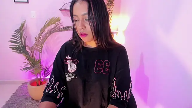 Ciara8のウェブカメラショー