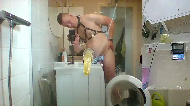 Show modela Matttthees na web-kameri
